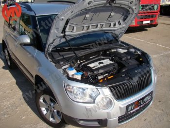 2 969 р. Упор капота MV-Tuning (одинарный)  Skoda Yeti (2009-2018)  с доставкой в г. Майкоп. Увеличить фотографию 4