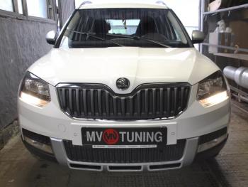 2 999 р. Заглушка решетки радиатора (верхняя, OUTDOOR) MV-Tuning Skoda Yeti (2013-2018) (Текстурная поверхность)  с доставкой в г. Майкоп. Увеличить фотографию 2