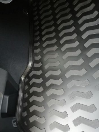 1 749 р. Коврик багажника Aileron Subaru Outback BS/B15 дорестайлинг универсал (2014-2018)  с доставкой в г. Майкоп. Увеличить фотографию 2