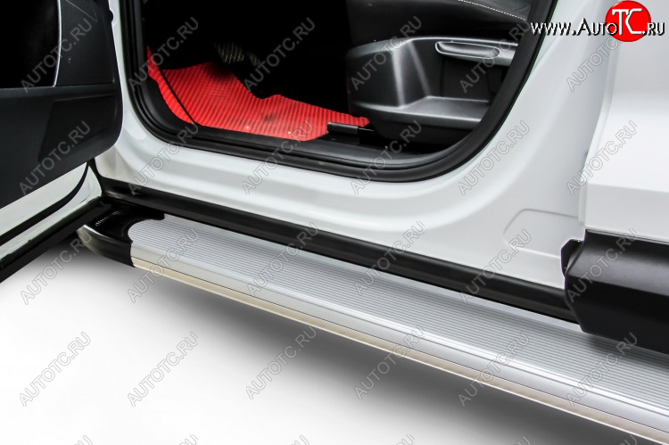 13 349 р. Пороги алюминиевые Slitkoff  Suzuki SX4  JYB, JYA (2013-2016) хэтчбэк дорестайлинг (Optima Silver)  с доставкой в г. Майкоп