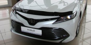 3 299 р. Дефлектор капота SIM Toyota Camry XV70 дорестайлинг (2017-2021)  с доставкой в г. Майкоп. Увеличить фотографию 2