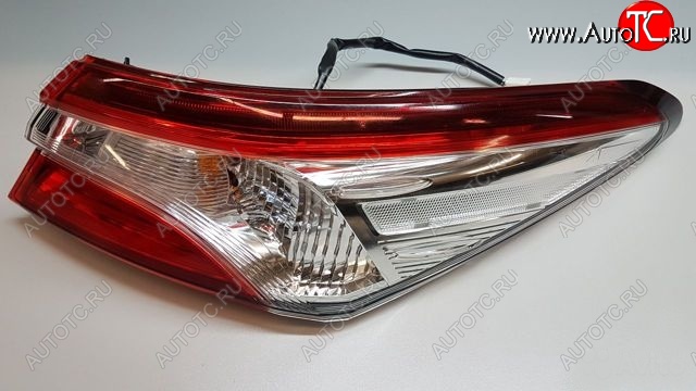 49 399 р. Правый фонарь задний внешний Original Toyota Camry XV70 дорестайлинг (2017-2021)  с доставкой в г. Майкоп