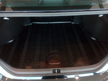 1 679 р. Коврик в багажник Aileron  Toyota Camry  XV70 (2017-2021) дорестайлинг  с доставкой в г. Майкоп. Увеличить фотографию 2