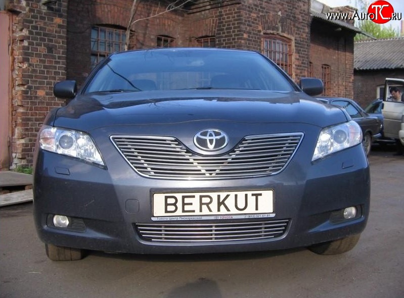 5 199 р. Декоративная вставка воздухозаборника Berkut Toyota Camry XV40 рестайлинг (2009-2011)  с доставкой в г. Майкоп