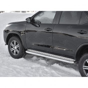 30 799 р. Порожки для ног (труба Ø63) SLITKOFF  Toyota Fortuner  AN160 (2015-2025) дорестайлинг, рестайлинг (лист - алюминий, профиль - сталь)  с доставкой в г. Майкоп. Увеличить фотографию 4