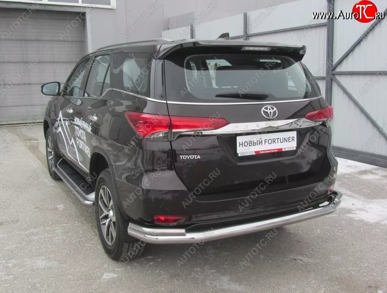 22 699 р. Защита заднего бампера Slitkoff (Ø 76+42, двойная, уголки)  Toyota Fortuner  AN160 (2015-2020) дорестайлинг (Нержавеющая сталь)  с доставкой в г. Майкоп