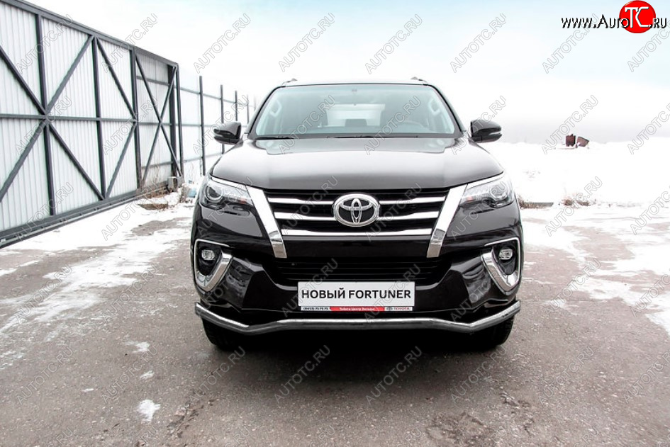 11 849 р. Защита переднего бампера Slitkoff (Ø 57 мм, волна).  Toyota Fortuner  AN160 (2015-2020) дорестайлинг (Сталь с полимерным покрытием. Цвет: серебристый)  с доставкой в г. Майкоп