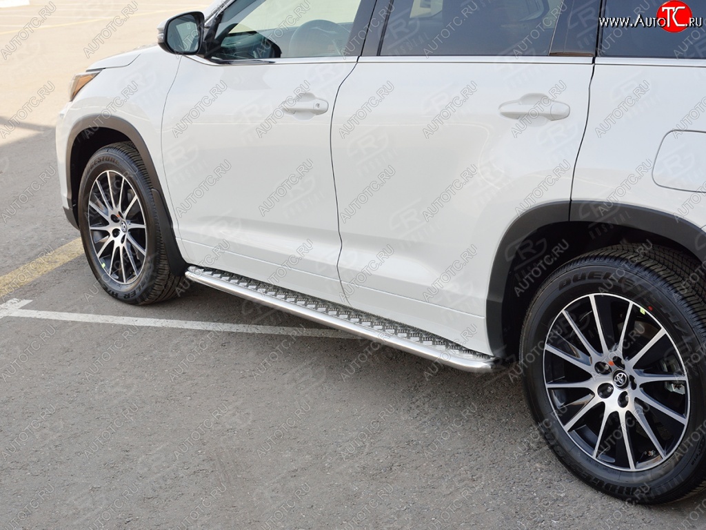 26 999 р. Широкая защита порогов с трубой диаметром 42 мм SLITKOFF v1  Toyota Highlander  XU50 (2013-2017) дорестайлинг  с доставкой в г. Майкоп