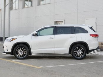 23 399 р. Защита порогов SLITKOFF из круглой трубы диаметром 63 мм SLITKOFF v3  Toyota Highlander  XU50 (2013-2017) дорестайлинг  с доставкой в г. Майкоп. Увеличить фотографию 2