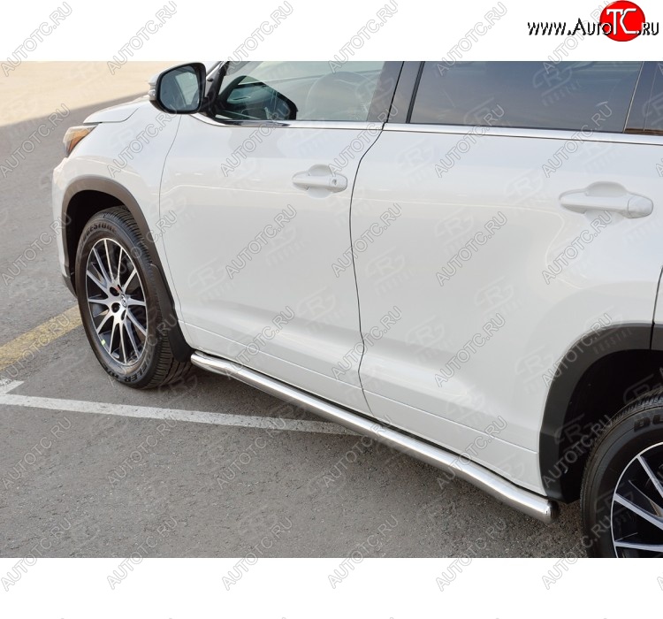 23 399 р. Защита порогов SLITKOFF из круглой трубы диаметром 63 мм SLITKOFF v3  Toyota Highlander  XU50 (2013-2017) дорестайлинг  с доставкой в г. Майкоп