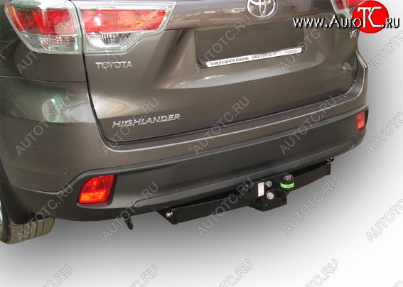 131 999 р. Фаркоп Лидер Плюс (съемный шар тип FC) Toyota Highlander XU50 дорестайлинг (2013-2017) (Без электропакета)  с доставкой в г. Майкоп