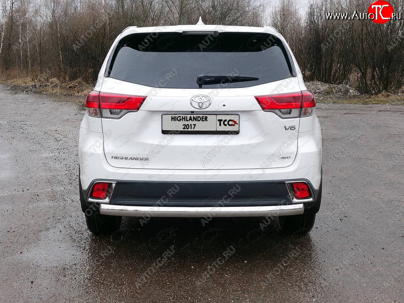 23 899 р. Защита заднего бампера (овальная) ТСС (нержавейка d75х42 мм) Toyota Highlander XU50 рестайлинг (2016-2020)  с доставкой в г. Майкоп