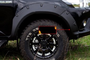 Расширитель арки RA (вылет 50 мм, передний правый) Toyota Hilux  AN120 (2016-2020) дорестайлинг