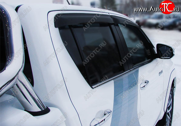 3 399 р. Дефлектора окон SIM Double Cab Toyota Hilux AN120 дорестайлинг (2016-2020)  с доставкой в г. Майкоп