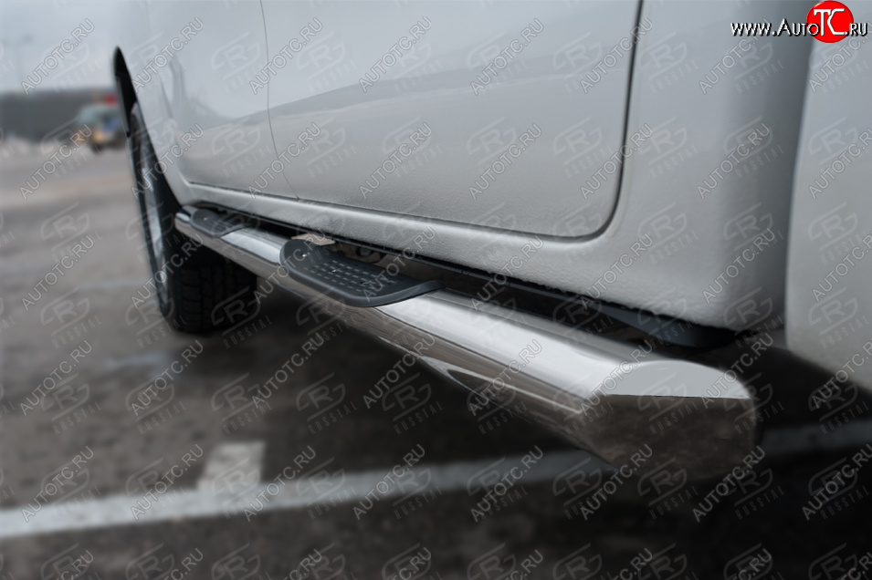 24 549 р. Защита порогов (Ø76 мм с накладкой) SLITKOFF  Toyota Hilux  AN120 (2020-2025) 2-ой рестайлинг (торцы со скосами 45°, полированная нержавейка)  с доставкой в г. Майкоп