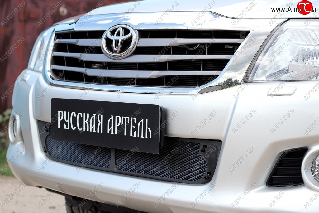 2 069 р. Защитная сетка решетки переднего бампера (рестайлинг) РА Toyota Hilux AN20,AN30  2-ой рестайлинг (2011-2016)  с доставкой в г. Майкоп