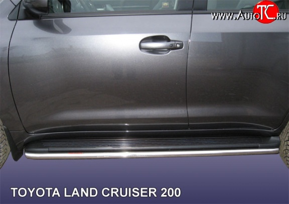 13 799 р. Защита штатных порогов из круглой трубы диаметром 42 мм Slitkoff Toyota Land Cruiser 200 дорестайлинг (2007-2012) (Цвет: нержавеющая полированная сталь)  с доставкой в г. Майкоп