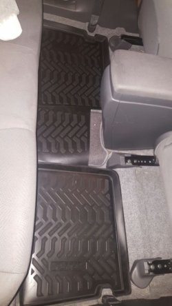 2 299 р. Коврики в салон Aileron 3D (правый руль)  Toyota Prius ( XW30,  Alfa лифтбек) (2009-2015) дорестайлинг, рестайлинг  с доставкой в г. Майкоп. Увеличить фотографию 6