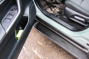13 349 р. Пороги алюминиевые Slitkoff  Toyota RAV4  XA50 (2018-2025) 5 дв. дорестайлинг (Optima Black )  с доставкой в г. Майкоп. Увеличить фотографию 2