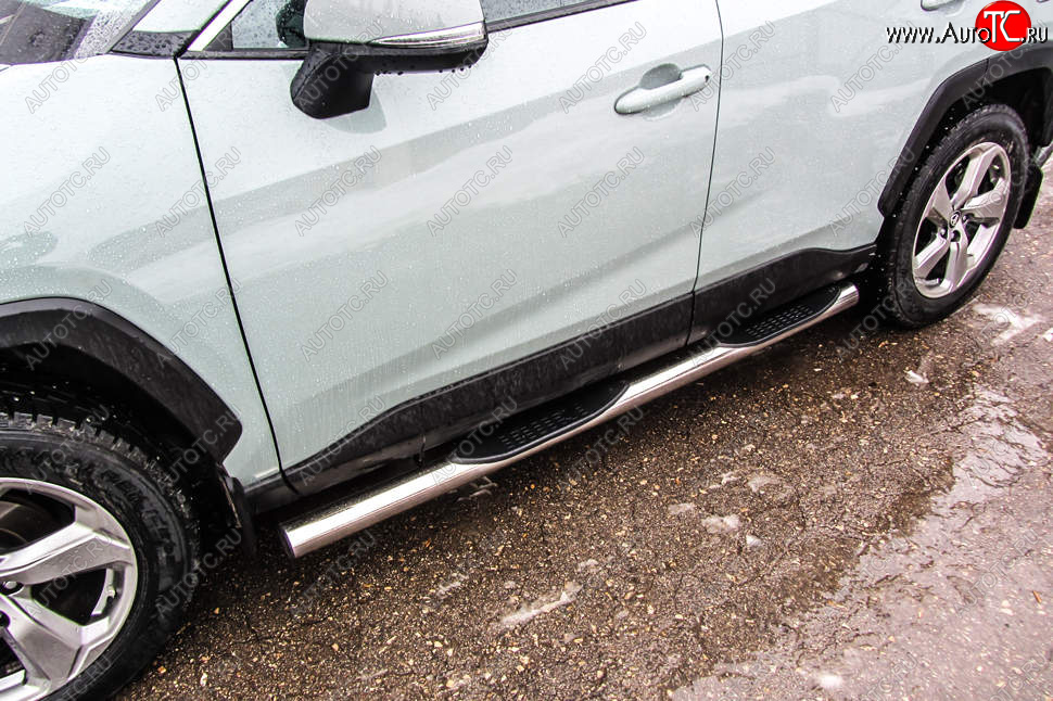 15 999 р. Защита порогов Slitkoff (Ø76 мм, с проступями)  Toyota RAV4  XA50 (2018-2025) 5 дв. дорестайлинг (Нержавейка)  с доставкой в г. Майкоп