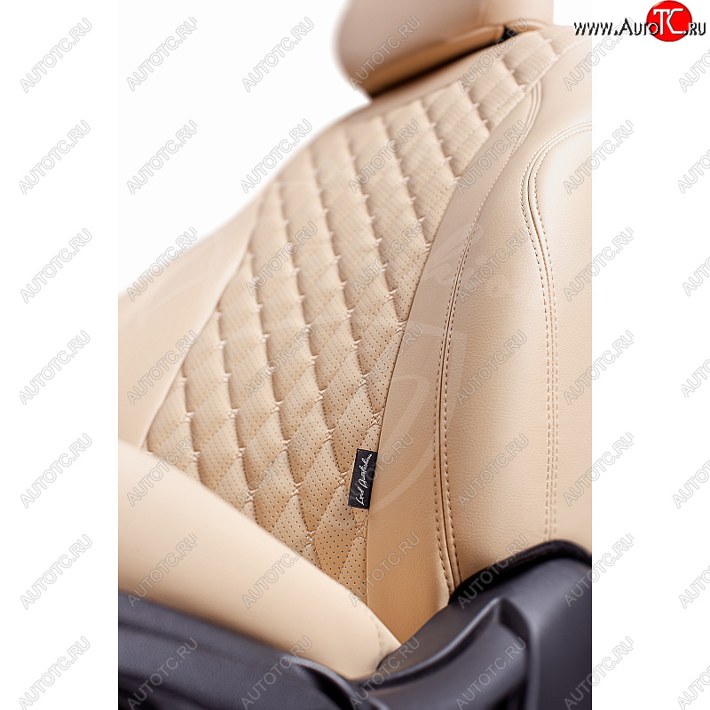 18 399 р. Чехлы для сидений Lord Autofashion Байрон (экокожа, 60/40, подлокотник, 3 Г-образных подголовника)  Toyota RAV4  XA50 (2018-2025) 5 дв. дорестайлинг (Бежевый, вставка бежевая, строчка бежевая)  с доставкой в г. Майкоп