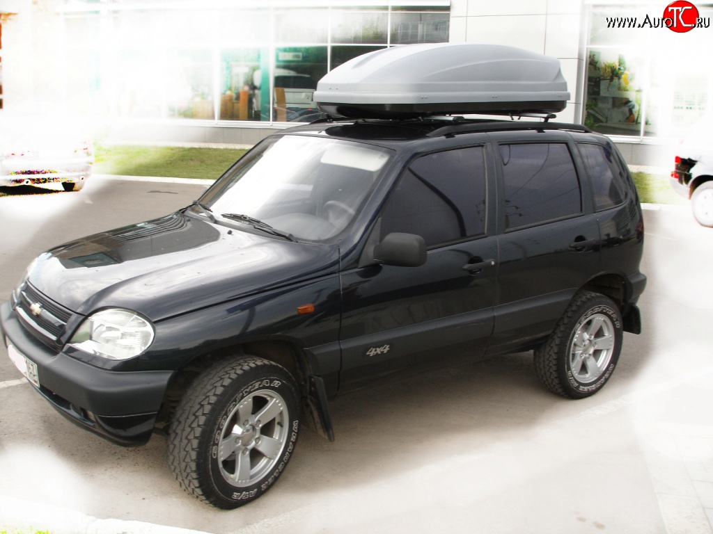 3 299 р. Рейлинги Лидер-премиум на автомобиль Chevrolet Niva 2123 рестайлинг (2009-2020) (Цвет: чёрный)  с доставкой в г. Майкоп