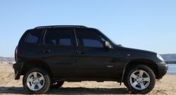 3 299 р. Рейлинги Лидер-премиум на автомобиль Chevrolet Niva 2123 рестайлинг (2009-2020) (Цвет: чёрный)  с доставкой в г. Майкоп. Увеличить фотографию 2