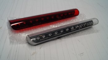Универсальный LED стоп сигнал 21103716810 (22х2х4 см) Nissan Qashqai +2 1 J10 дорестайлинг (2008-2010)