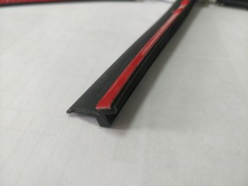 Универсальный уплотнитель (подложка) FlexLine (на самоклеящейся основе, 1 погонный метр) Nissan Qashqai +2 1 J10 дорестайлинг (2008-2010)