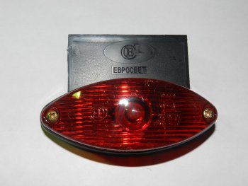 Фонарь контурный задний Евросвет ГФ 2 (LED и лампа 5 Вт, красный с кронштейном) Sokon Sokon (2008-2025)