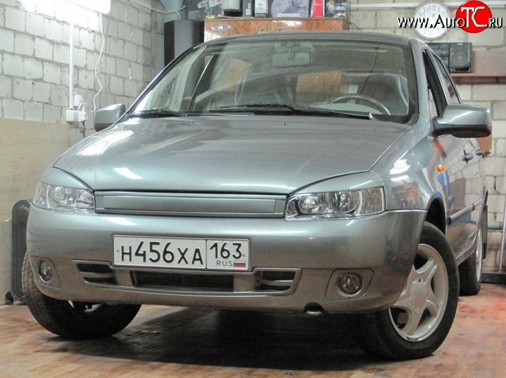 649 р. Вставка в нижнюю часть бампера Racing Style Лада Калина 1118 седан (2004-2013) (Неокрашенная)  с доставкой в г. Майкоп