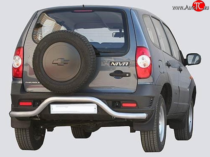 83 999 р. Фигурная защита заднего бампера (d63.5 мм) Металл Дизайн  Chevrolet Niva  2123 (2009-2020), Лада 2123 (Нива Шевроле) (2009-2021) (Сталь с покрытием (металл. торцы), Цвет серебристый)  с доставкой в г. Майкоп