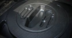 2 199 р. Органайзер запасного колеса АртФорм в багажник   Лада Приора 2170 седан дорестайлинг (2007-2014)  с доставкой в г. Майкоп. Увеличить фотографию 2