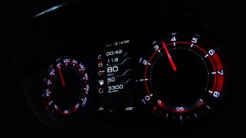 62 999 р. Приборная панель Ferrum GF 940 SPORT Edition Лада Веста 2180 седан дорестайлинг (2015-2023) (С кожаным щитком (строчка красная))  с доставкой в г. Майкоп. Увеличить фотографию 2