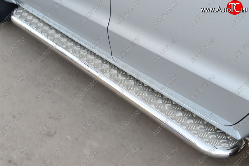 30 799 р. Порожки для ног (труба Ø63) SLITKOFF  Volkswagen Amarok (2009-2016) дорестайлинг (лист - алюминий, профиль - сталь)  с доставкой в г. Майкоп