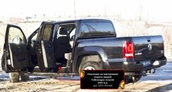2 499 р. Накладки на порожки автомобиля RA Volkswagen Amarok дорестайлинг (2009-2016) (Комплект (передние+задние))  с доставкой в г. Майкоп. Увеличить фотографию 3