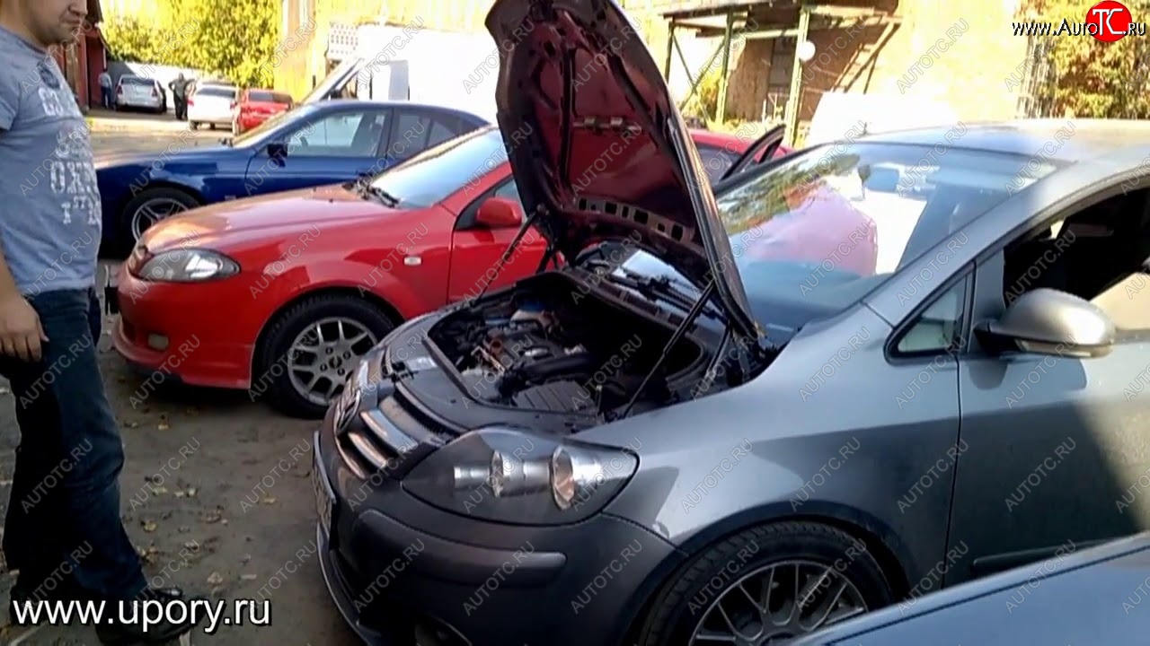2 049 р. Упоры капота Russtal Volkswagen Golf Plus 5 (2004-2009)  с доставкой в г. Майкоп