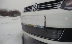 2 189 р. Сетка на бампер Russtal (хром) Volkswagen Polo 5 седан дорестайлинг (2009-2015)  с доставкой в г. Майкоп. Увеличить фотографию 3