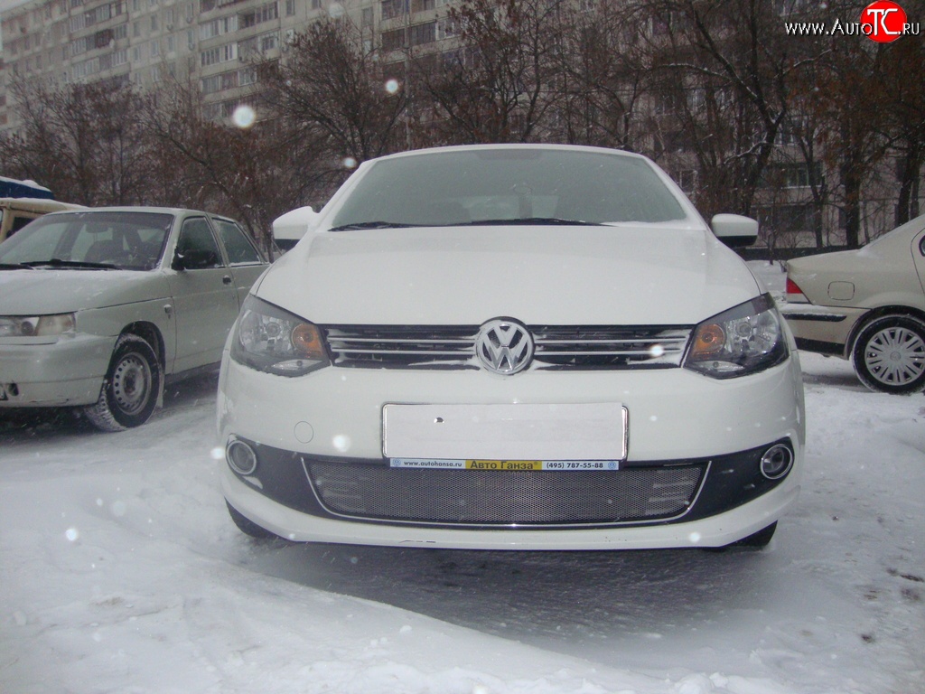 2 189 р. Сетка на бампер Russtal (хром) Volkswagen Polo 5 седан дорестайлинг (2009-2015)  с доставкой в г. Майкоп