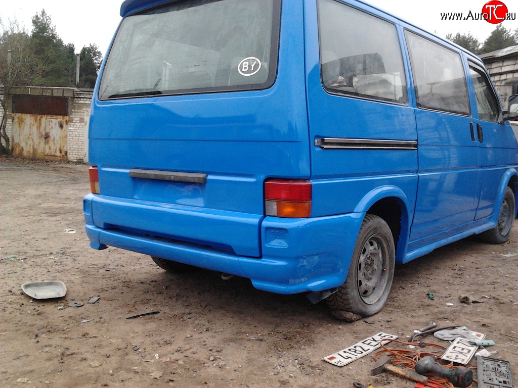 8 899 р. Задний бампер Luxe Volkswagen Caravelle T4 рестайлинг (1995-2003)  с доставкой в г. Майкоп