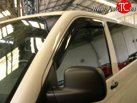 999 р. Комплект дефлекторов окон (ветровиков) 2 шт. Russtal Volkswagen Transporter T5 дорестайлинг (2003-2009)  с доставкой в г. Майкоп