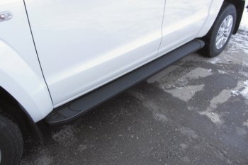 16 999 р. Алюминиевые пороги для ног Slitkoff (Optima)  Volkswagen Teramont  CA1 (2016-2020) дорестайлинг (Чёрные)  с доставкой в г. Майкоп. Увеличить фотографию 2