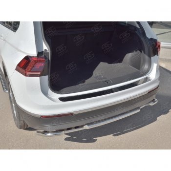 1 479 р. Накладка на задний бампер (лист нерж зеркальный) Russtal Volkswagen Tiguan Mk2 дорестайлинг (2016-2020) (Неокрашенная)  с доставкой в г. Майкоп. Увеличить фотографию 2