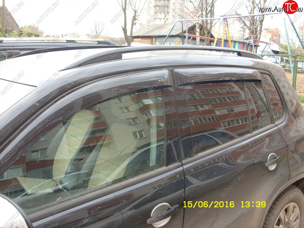 2 079 р. Комплект дефлекторов окон CA Plastic  Volkswagen Tiguan  NF (2011-2017) рестайлинг (Classic полупрозрачный, Без хром.молдинга)  с доставкой в г. Майкоп