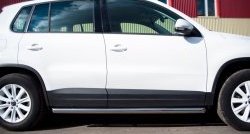 70 999 р. Защита порогов из круглой трубы диаметром 63 мм (Track & Field) Russtal Volkswagen Tiguan NF рестайлинг (2011-2017) (Защита порогов с со скосами на торцах (вариант 1))  с доставкой в г. Майкоп. Увеличить фотографию 4