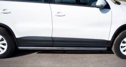 70 999 р. Защита порогов из круглой трубы диаметром 63 мм (Track & Field) Russtal Volkswagen Tiguan NF рестайлинг (2011-2017) (Защита порогов с со скосами на торцах (вариант 1))  с доставкой в г. Майкоп. Увеличить фотографию 7