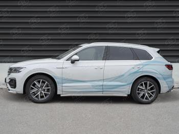 20 999 р. Защита порогов (Ø63 мм) SLITKOFF  Volkswagen Touareg  CR (2018-2025) (торцы со скосами 45°, полированная нержавейка)  с доставкой в г. Майкоп. Увеличить фотографию 3