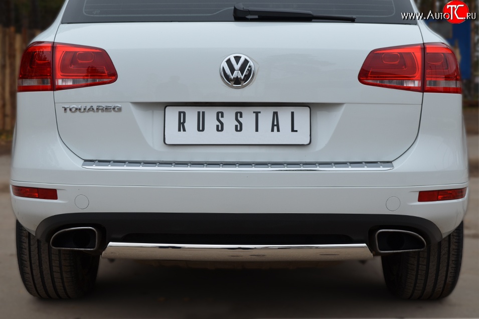 11 599 р. Защита заднего бампера (Ø75x42 мм, нержавейка) Russtal Volkswagen Touareg NF дорестайлинг (2010-2014)  с доставкой в г. Майкоп